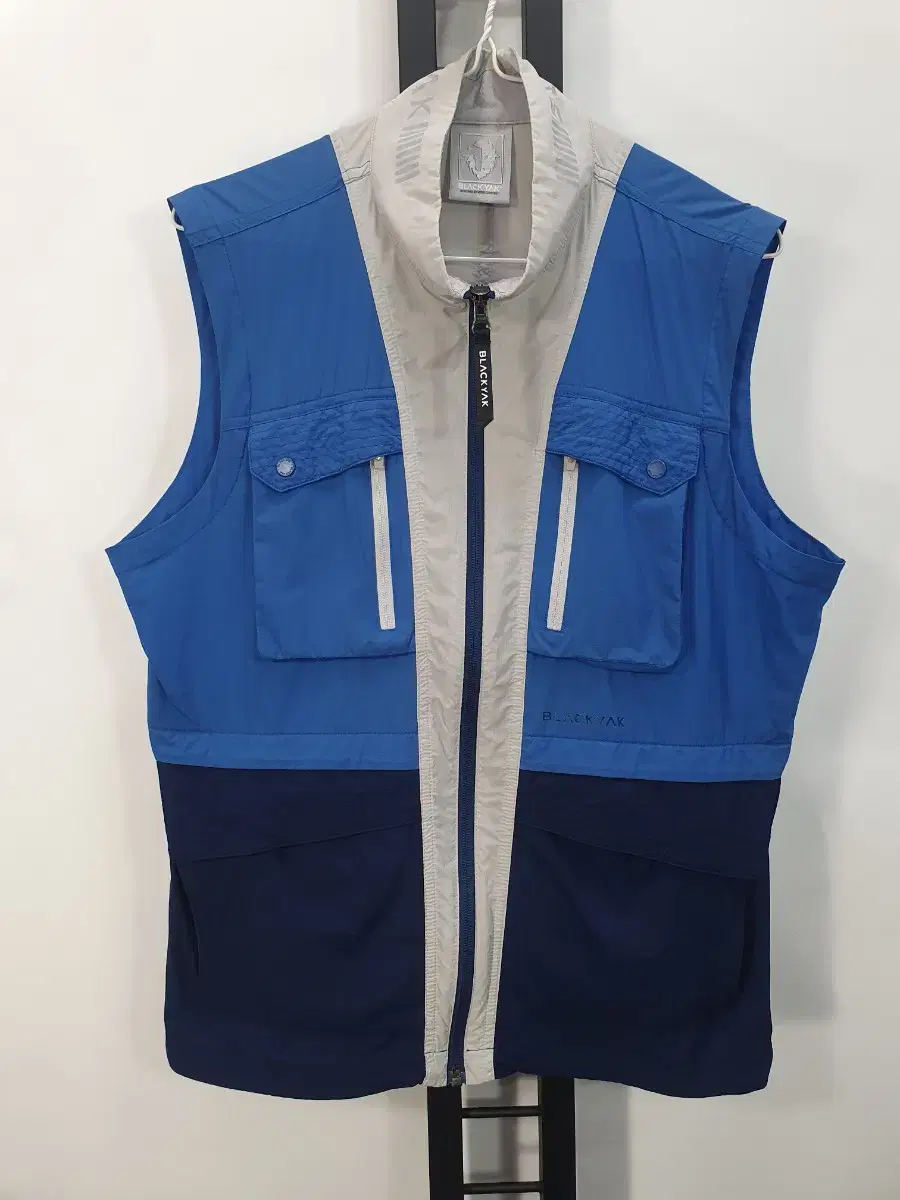 Black Yak Windbreaker Vest Pocket Q Best 95