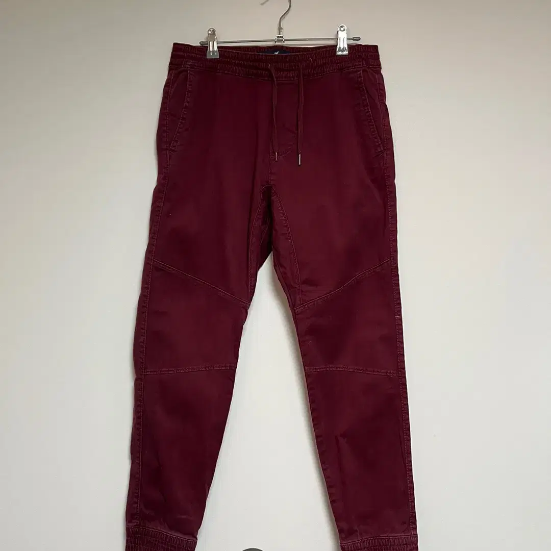 홀리스터 조거 팬츠 (Hollister Jogger Pants) 마룬M