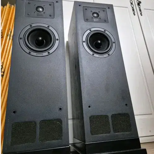 *TDL studio0.5 speaker