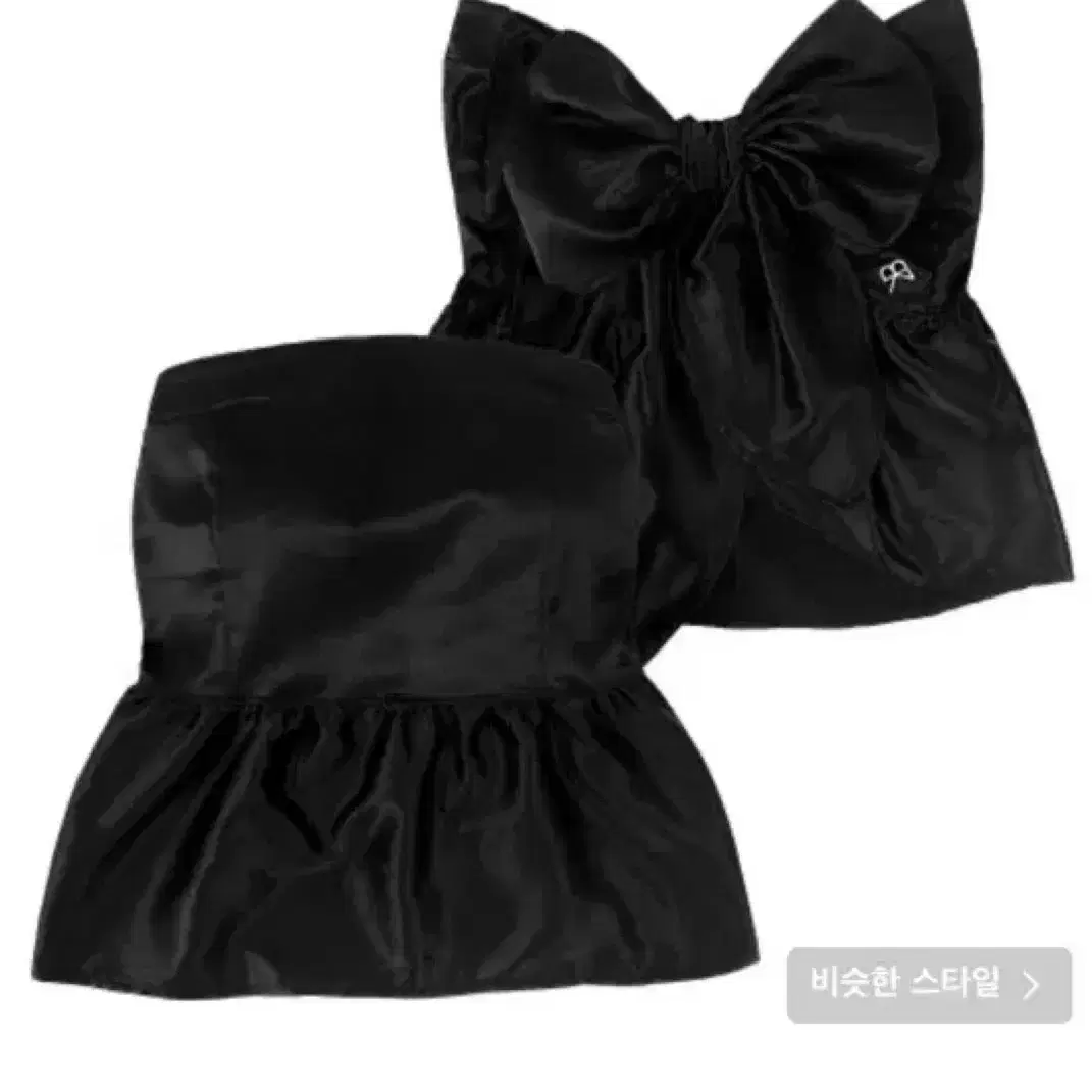 블랙크러쉬  Satin back ribbon tube top