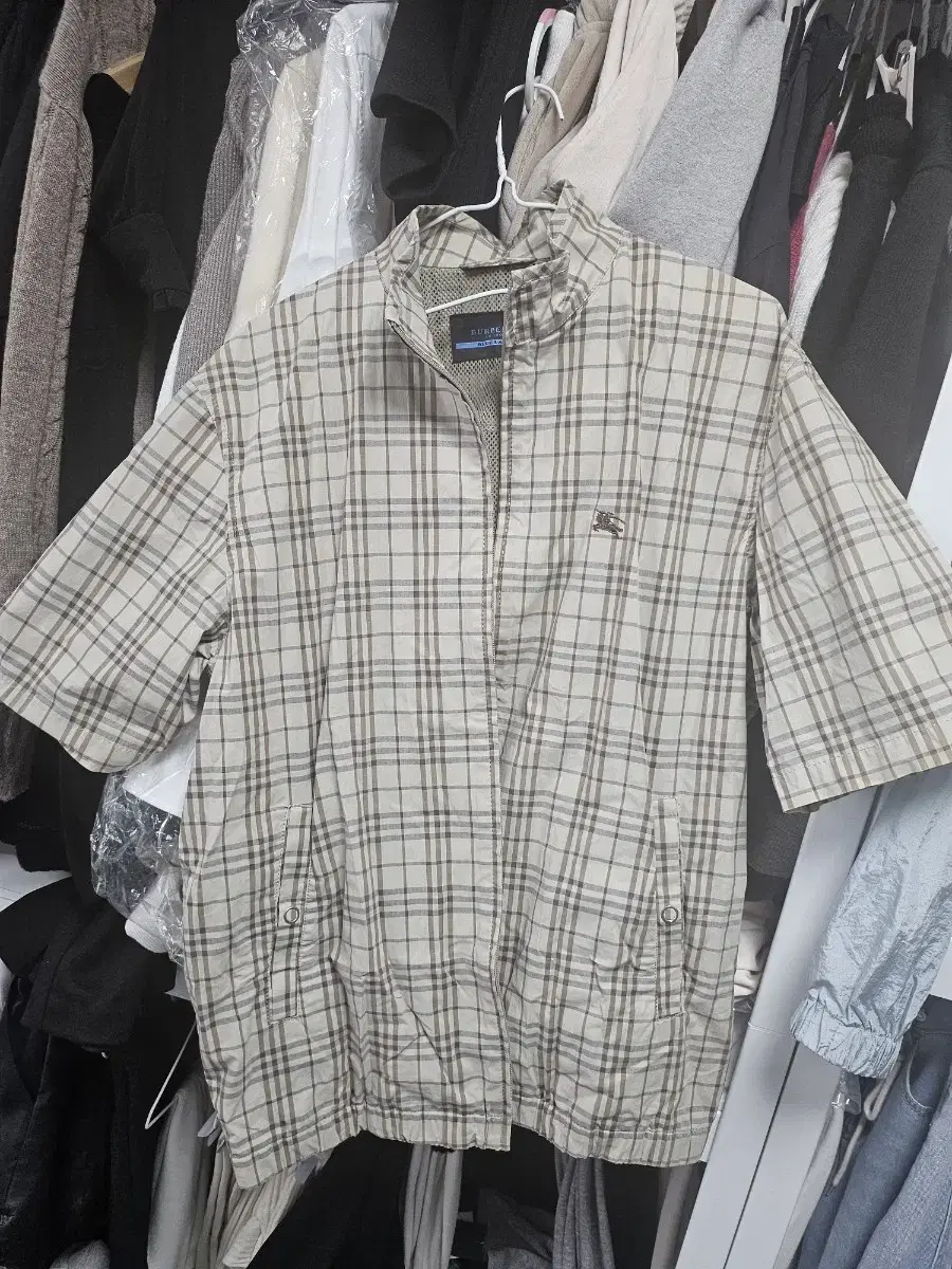 Burberry Short Sleeve Southern Jacket (Genuine)