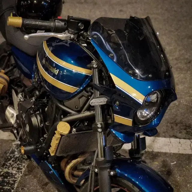 가와사키 z650rs 22년식 팝니다