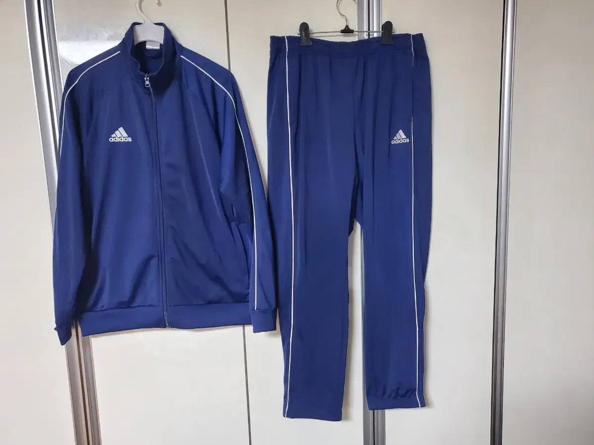 Adidas Men's Training Set - Size 2XL