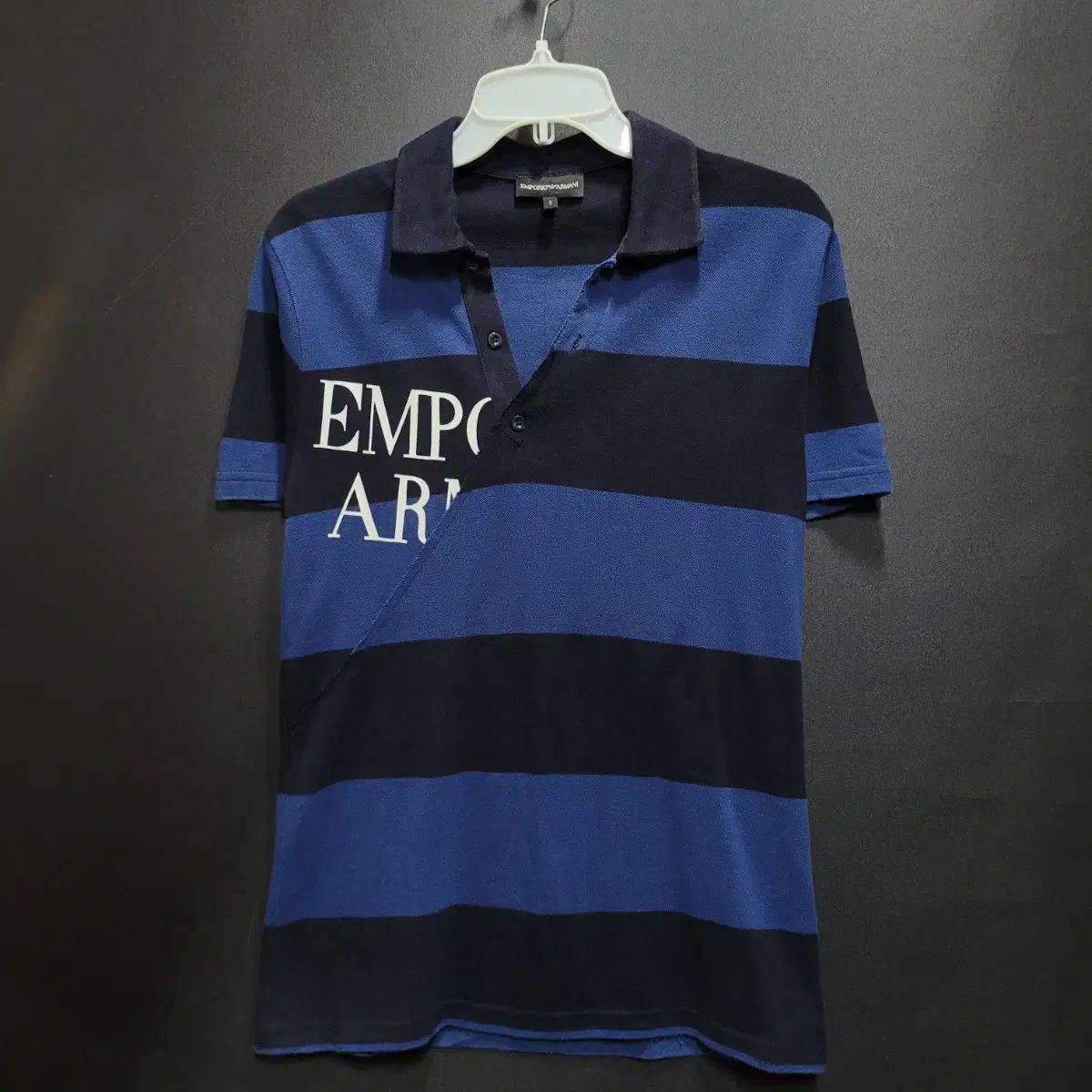 EMPORIO ARMANI 빈티지 빅로고셔츠(무료배송)