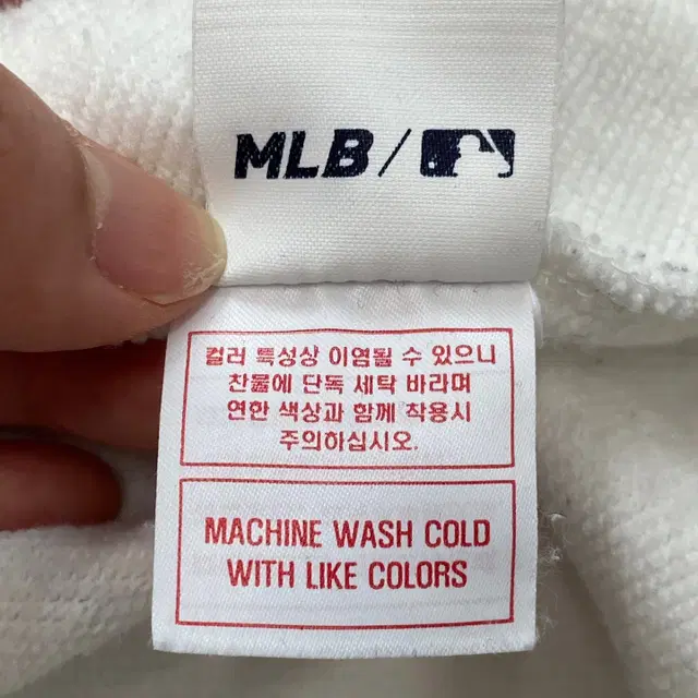 [95] MLB 엠엘비 신형 뉴욕양키즈 맨투맨 N2631