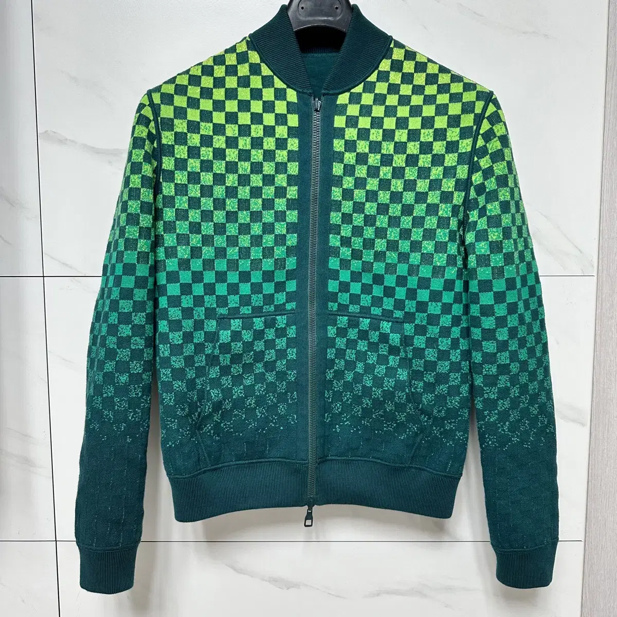 [New/Department Store Edition] Louis Vuitton Damier Reversible Zip Up