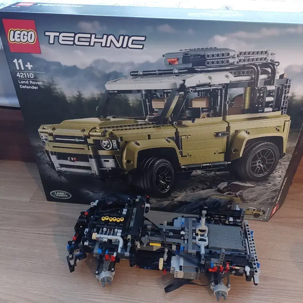 레고 42110 MOC - Motorised Defender v5 판매