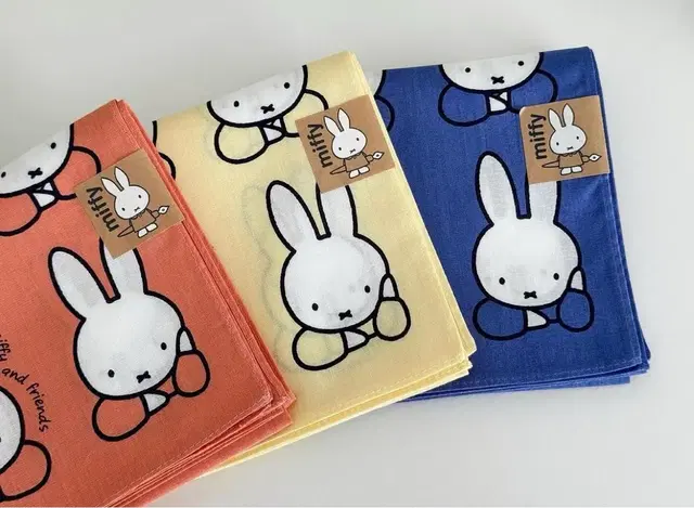 [새상품] 일본 미피 miffy 반다나 손수건 3종