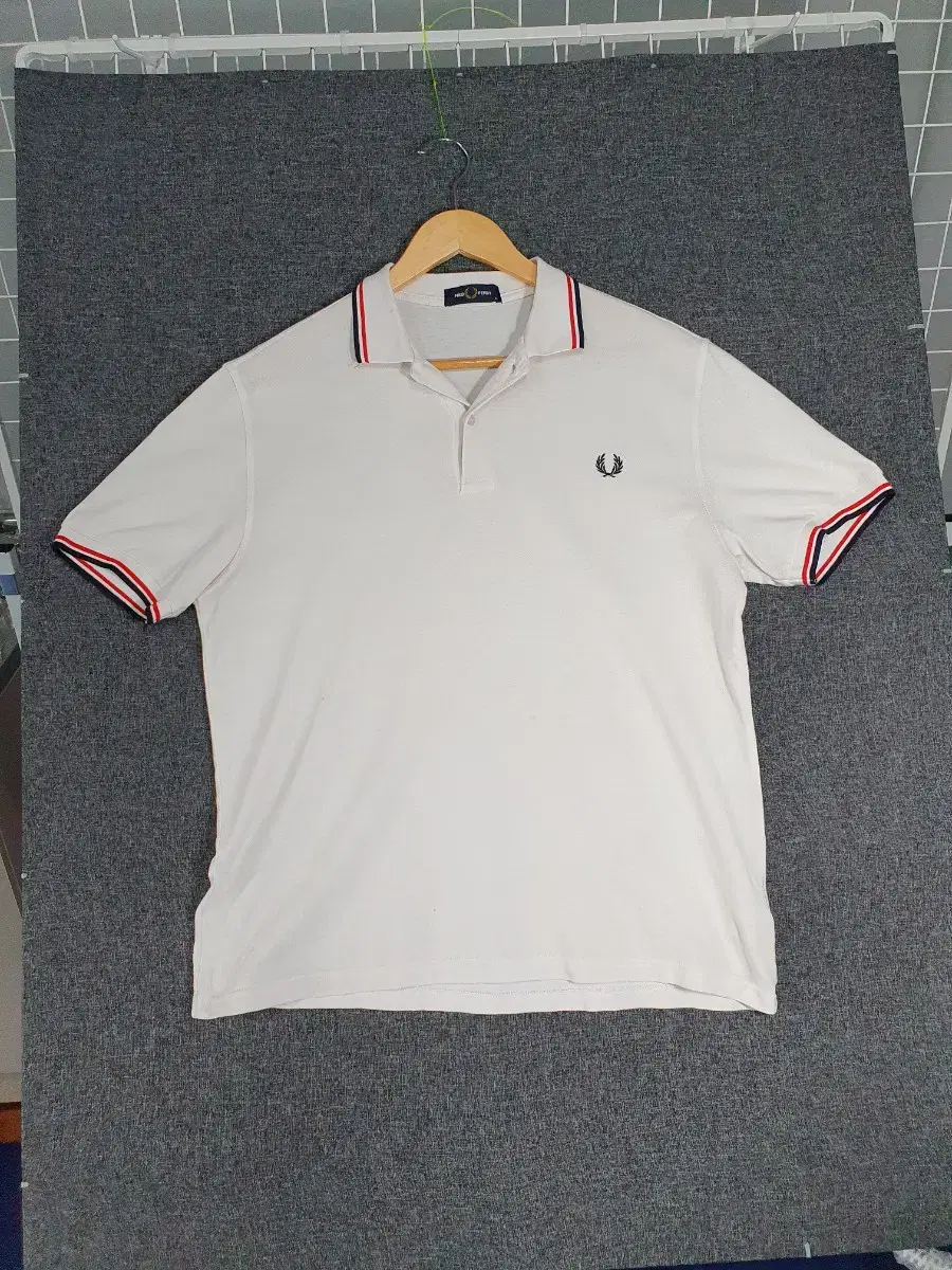 FRED PERRY 프리드페리 카라 반팔 티셔츠