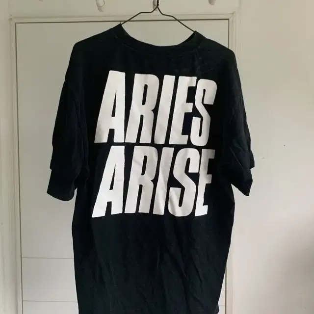 애리즈 Aries Arise M&M Jaws 티셔츠 M