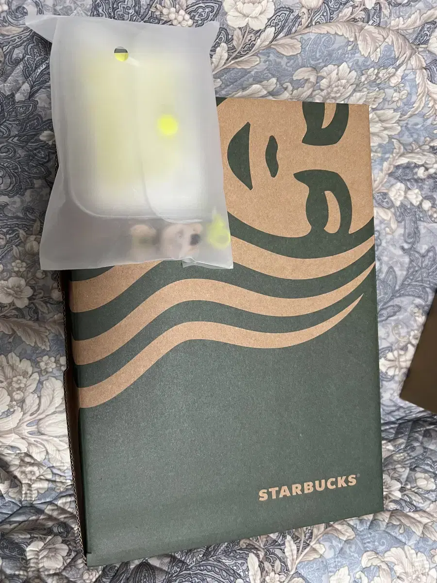 Starbucks NCT Bag + Yuta