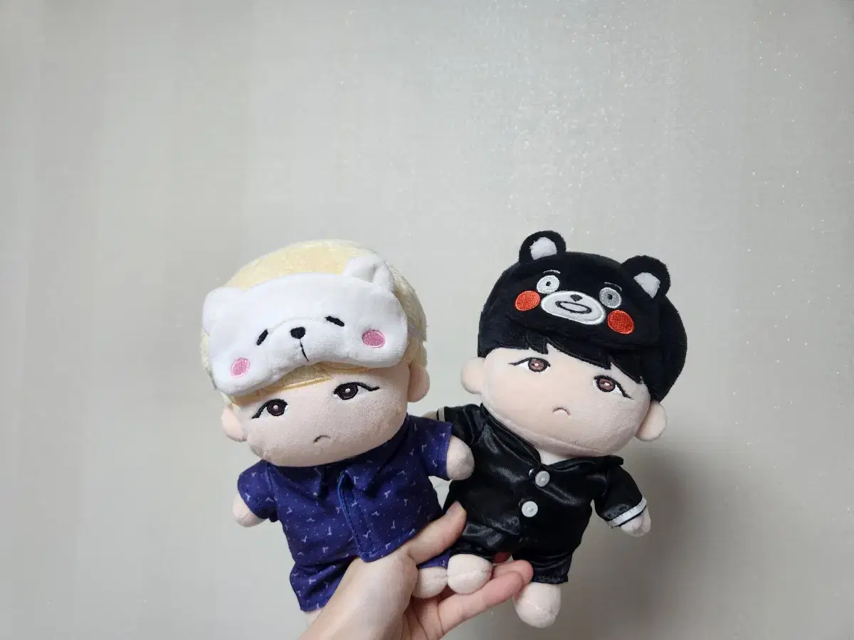 Bangtan Dolls 20cm Honey Shubi & Black Shubi