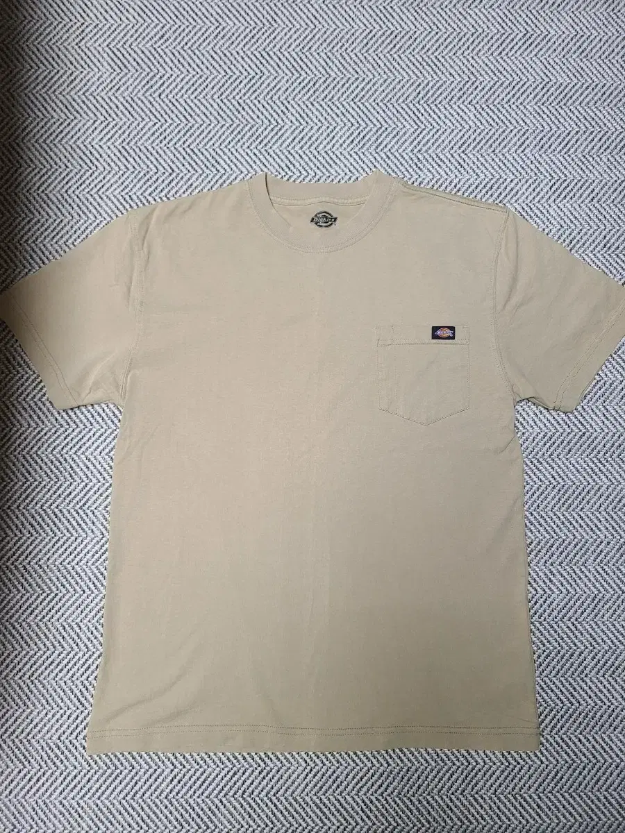 Dickies short sleeves size 100