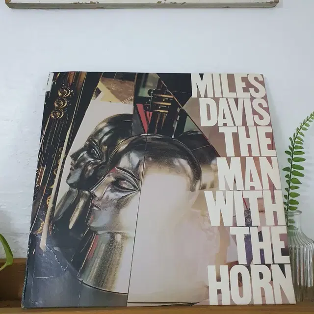 MILES  DAVIS  LP  1981