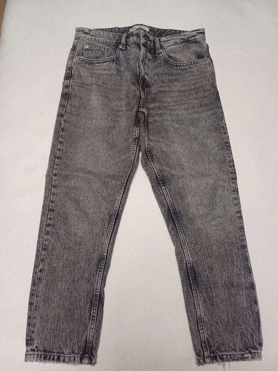 Zara Denim Pants (size 32)