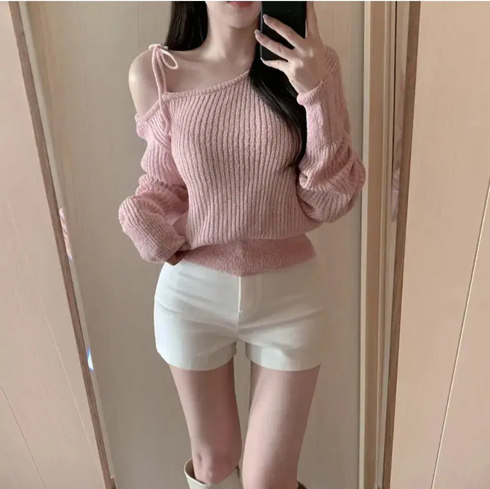 Hinik Sarin Knit yeoreum Net see-through knit cardigan off-the-shoulder