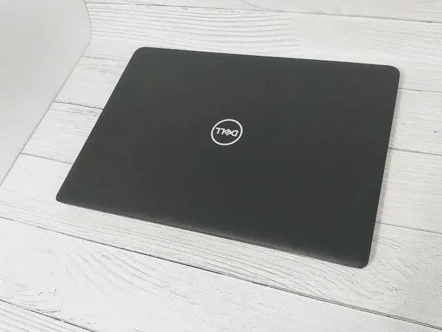 DELL Latitude 3400_i5 8265u 노트북 판매합니다.