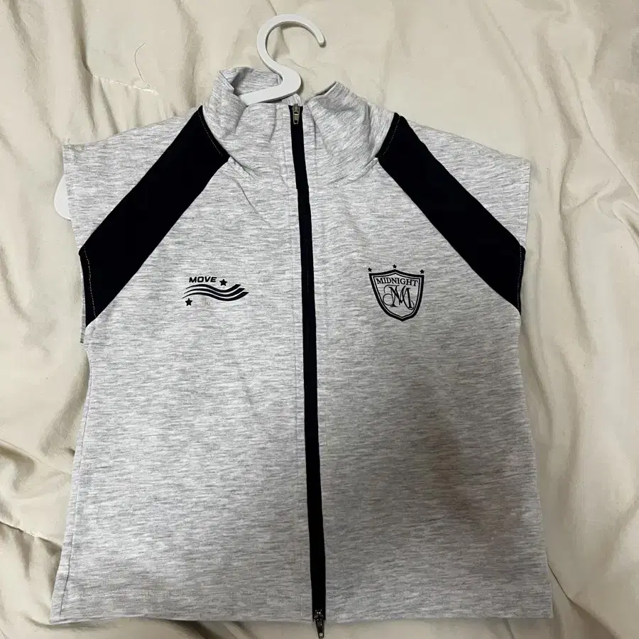 미드나잇무브 2 soccer top