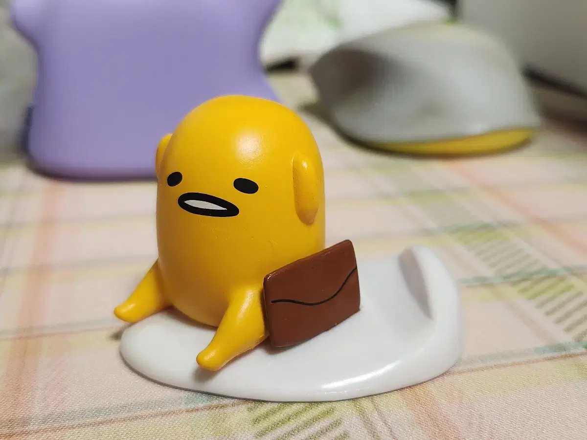 Gudetama Business Card Figure