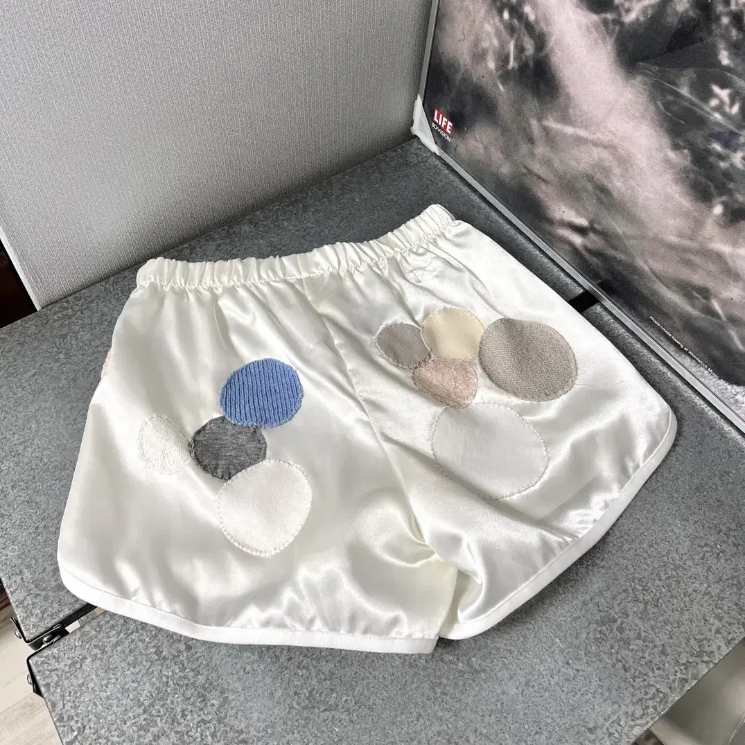 BEAMS COUTURE - RUNNING SHORTS 빔즈