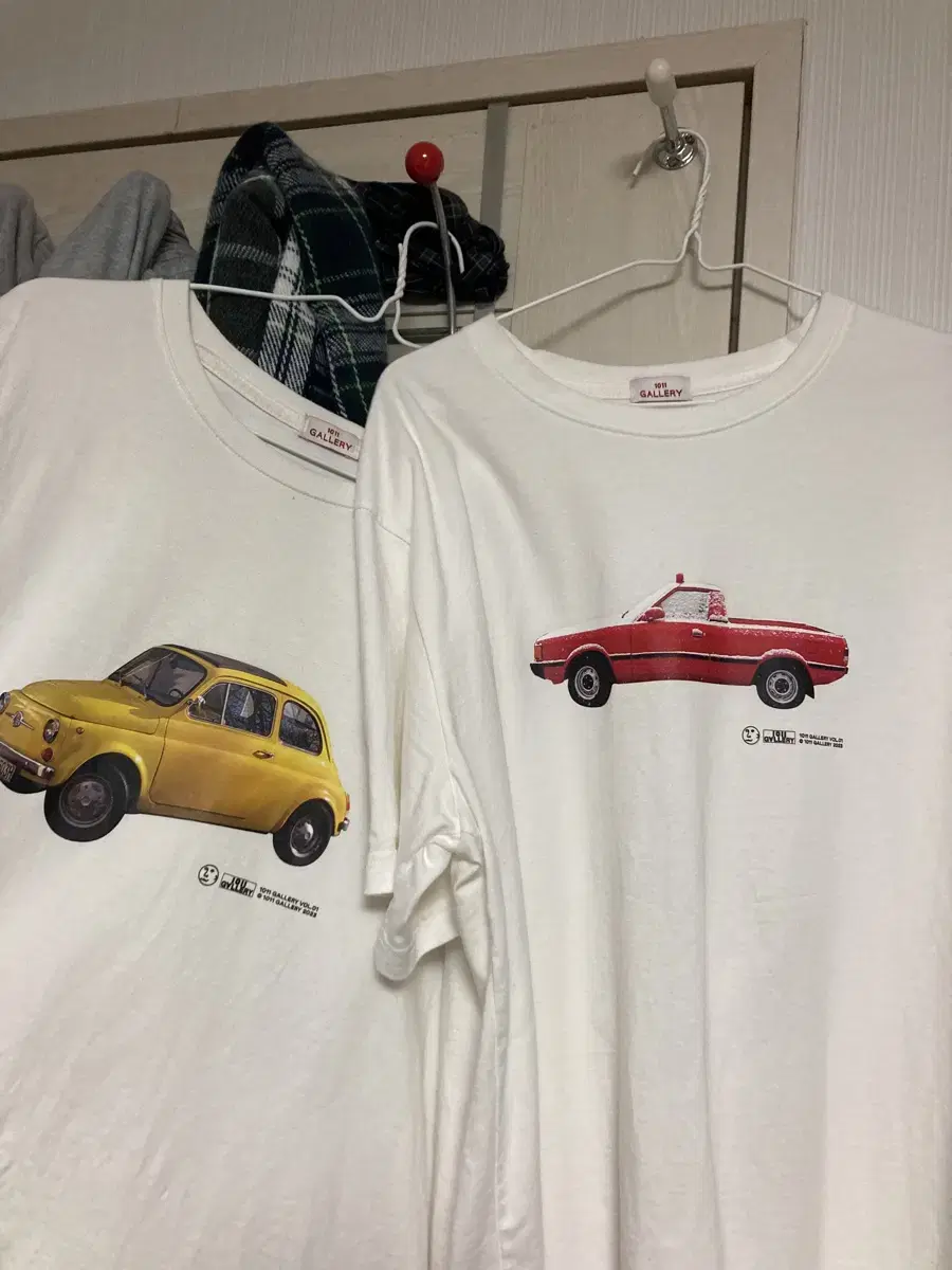 1011Gallery Car Short Sleeve T-Shirt S