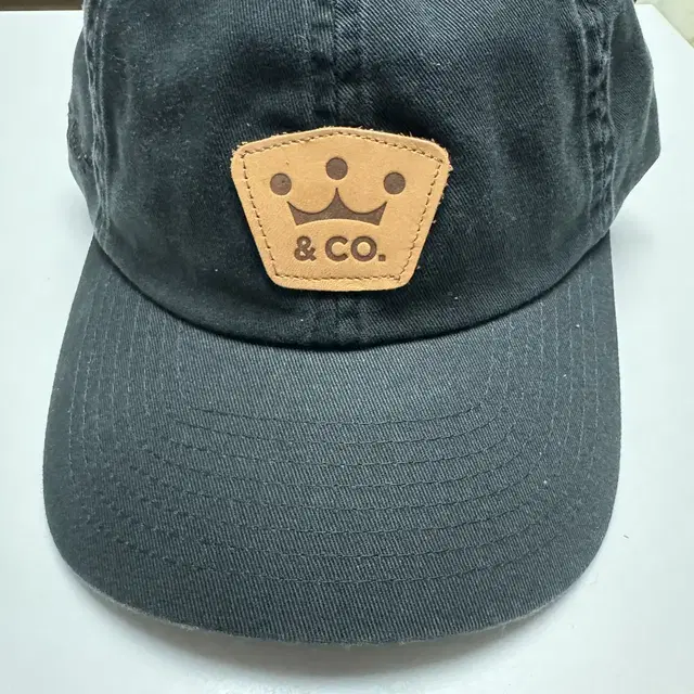 스카티카메론 Mini Crown Leather Patch 모자