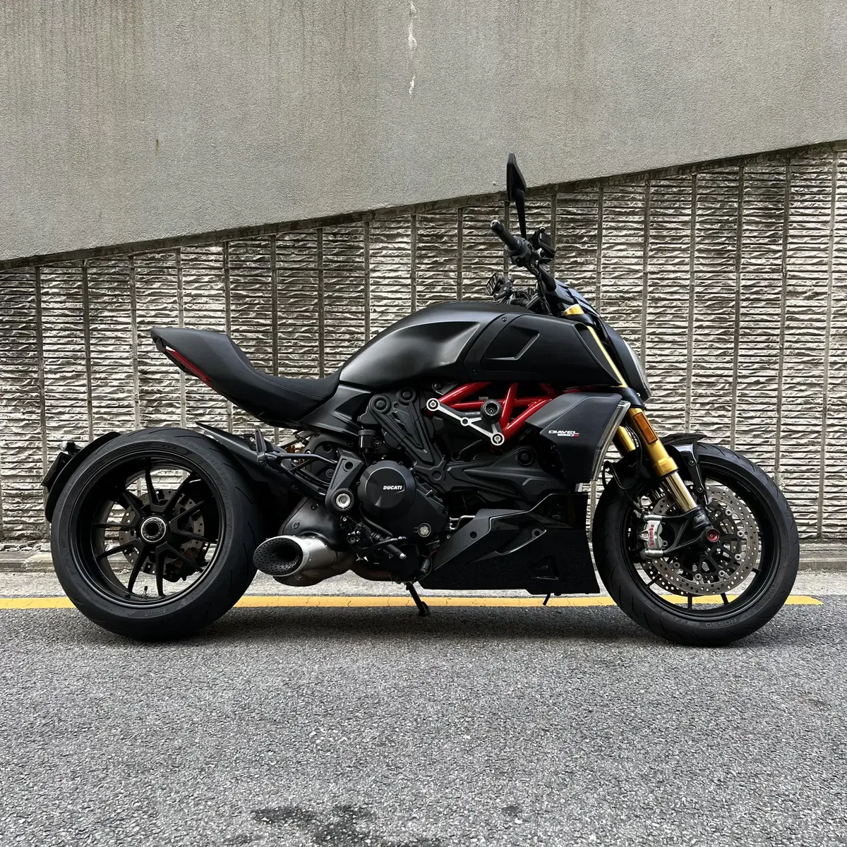 2020년식 상태좋은 두카티 디아벨1260S 판매합니다!!