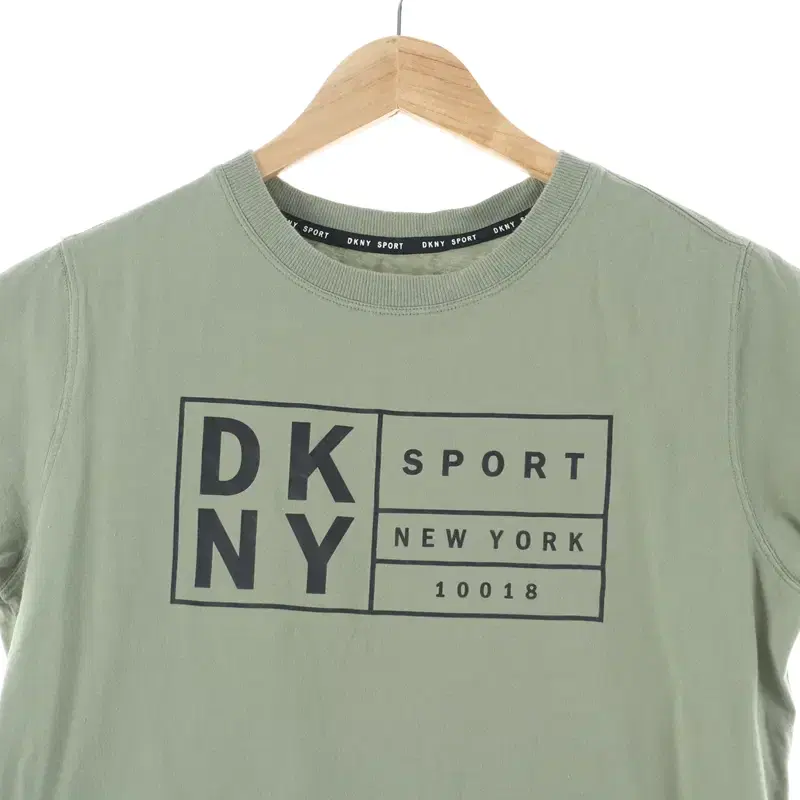 W(XS) DKNY 디케이앤와이 도나카란 반팔 티셔츠 연카키-D63A