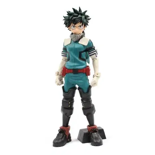 Hiroaka Izuku sells Shoto figures