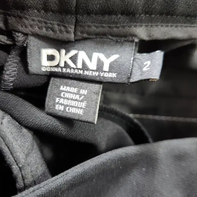 ㅡDKNY 슬랙스 여25-26인치ㅡ0624