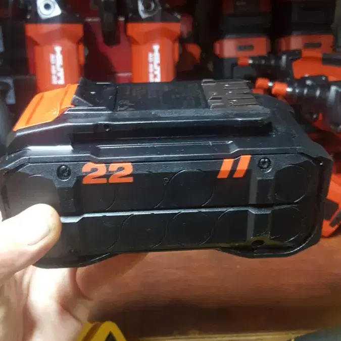 [HILTI]힐티배터리 B22 170 8.0AH 4세대배터리뉴런 뉴론