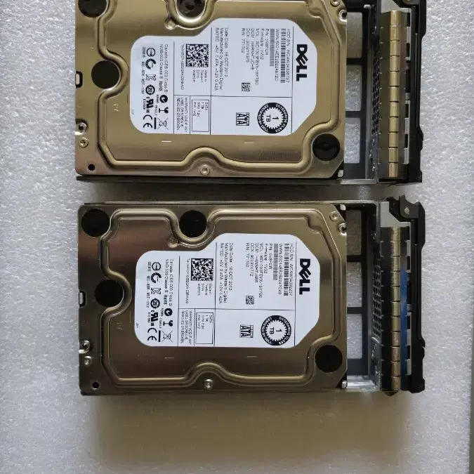 델 1TB SATA HDD