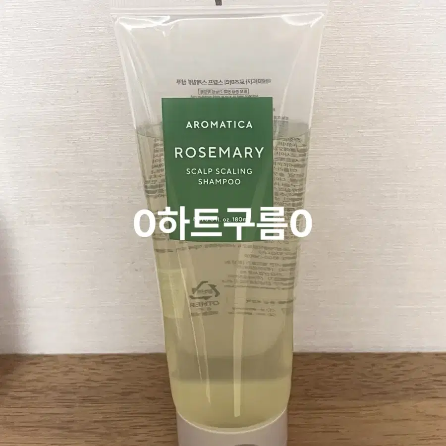 아로마티카 로즈마리 스칼프 스케일링 샴푸 180ml