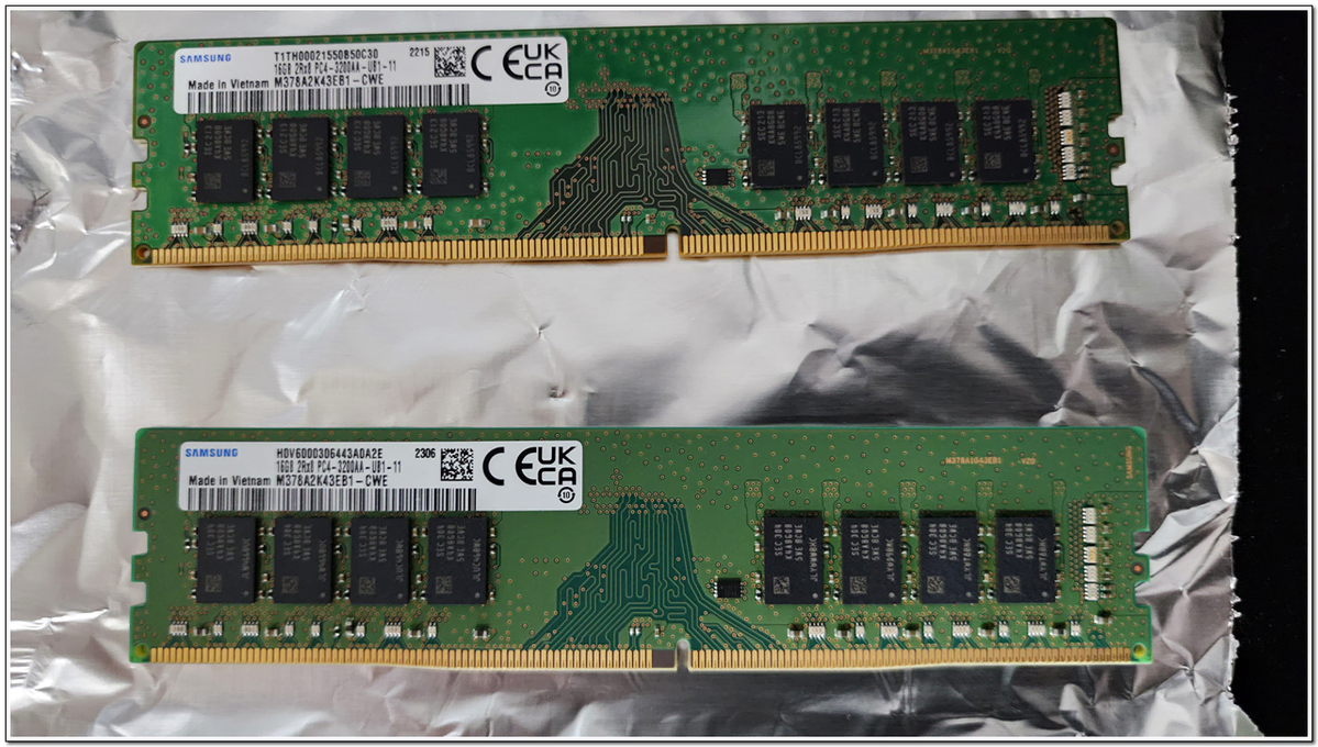 삼성 PC용 16G 양면 DDR4 3200 Mhz 2 개 7만원에 판매