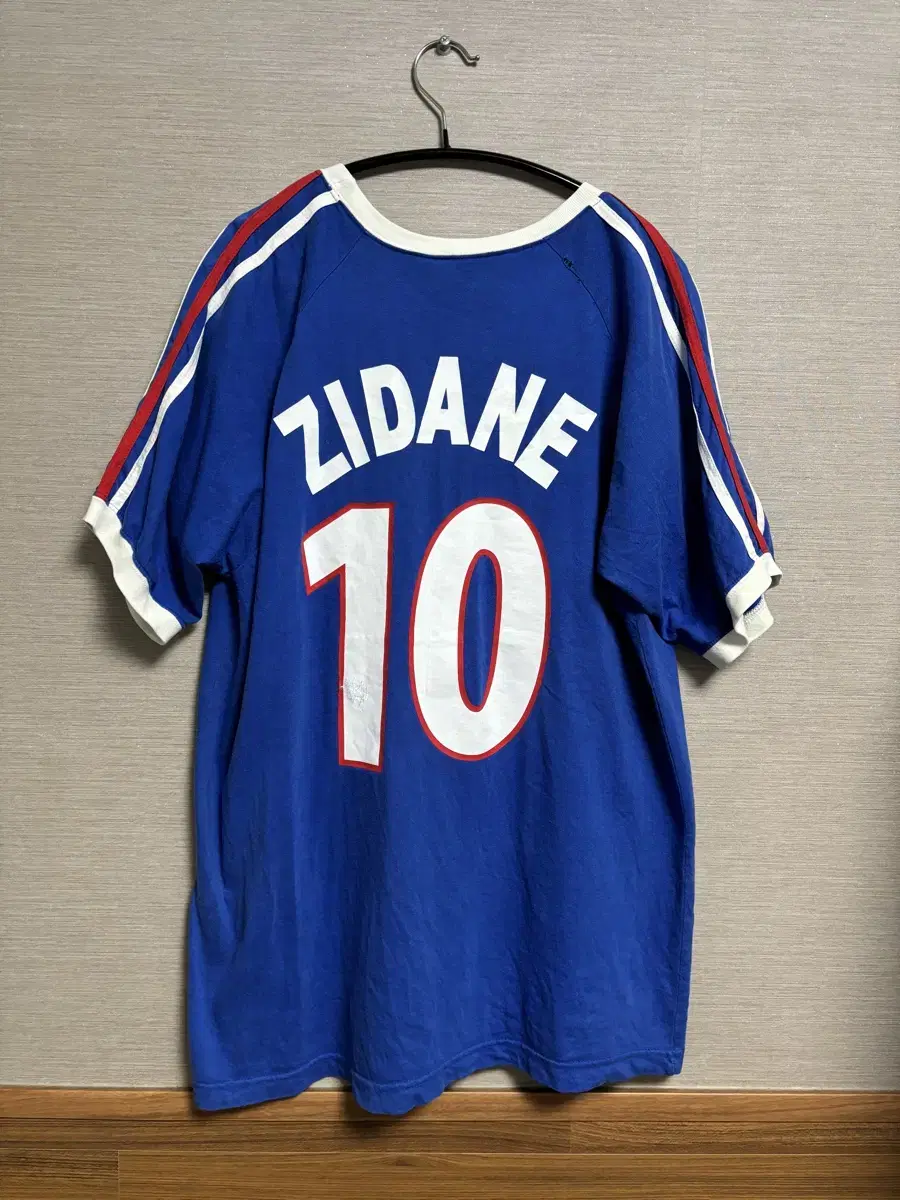 Zinedine Zidane France Shirt (XL)