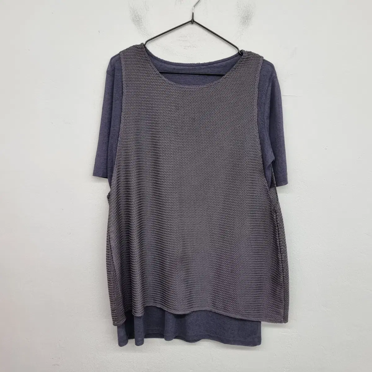 [Women's 77 size] Knit layered T-shirt for sale.