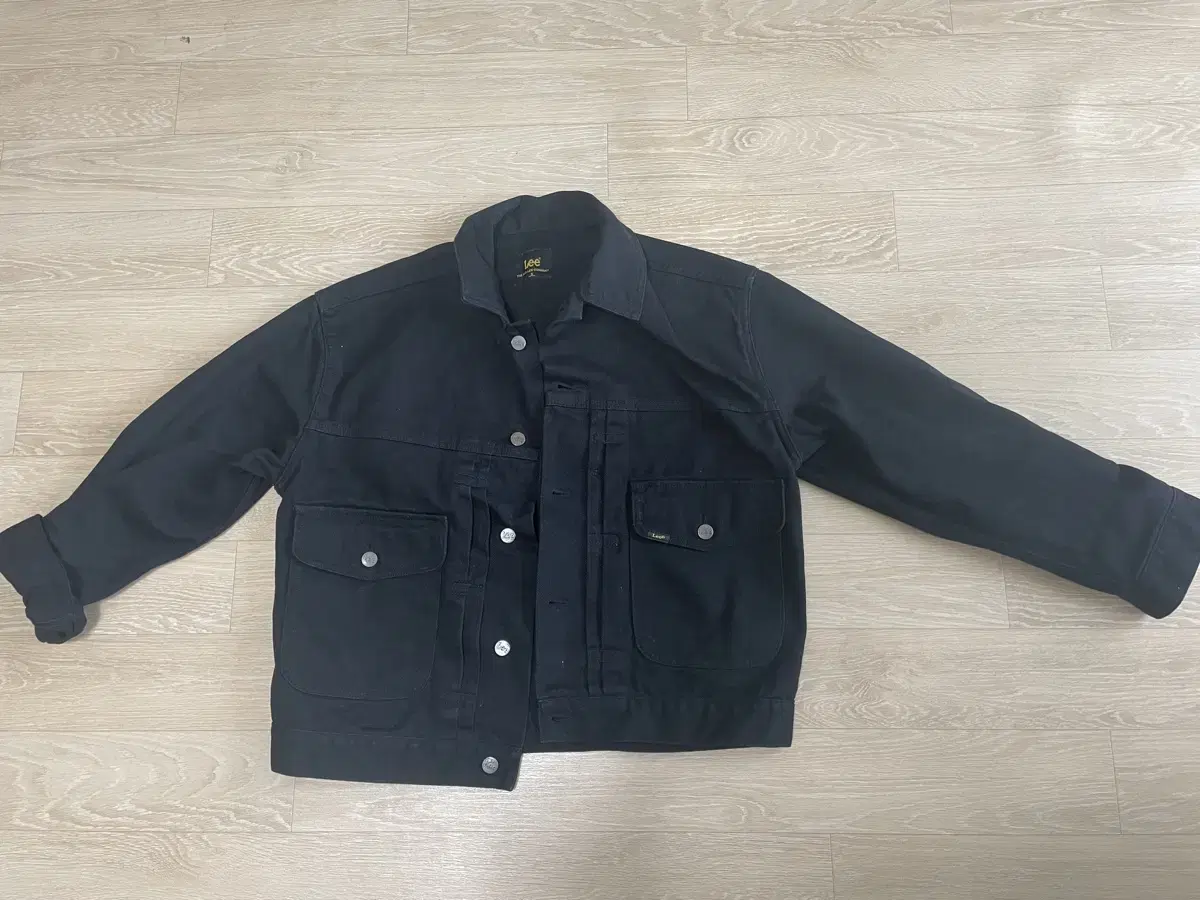 LEE Tracker Jacket (Quick sale)