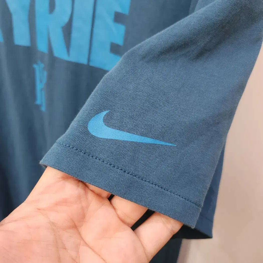 110,2XL )) NIKE 나이키 라운드넥 반팔티셔츠!