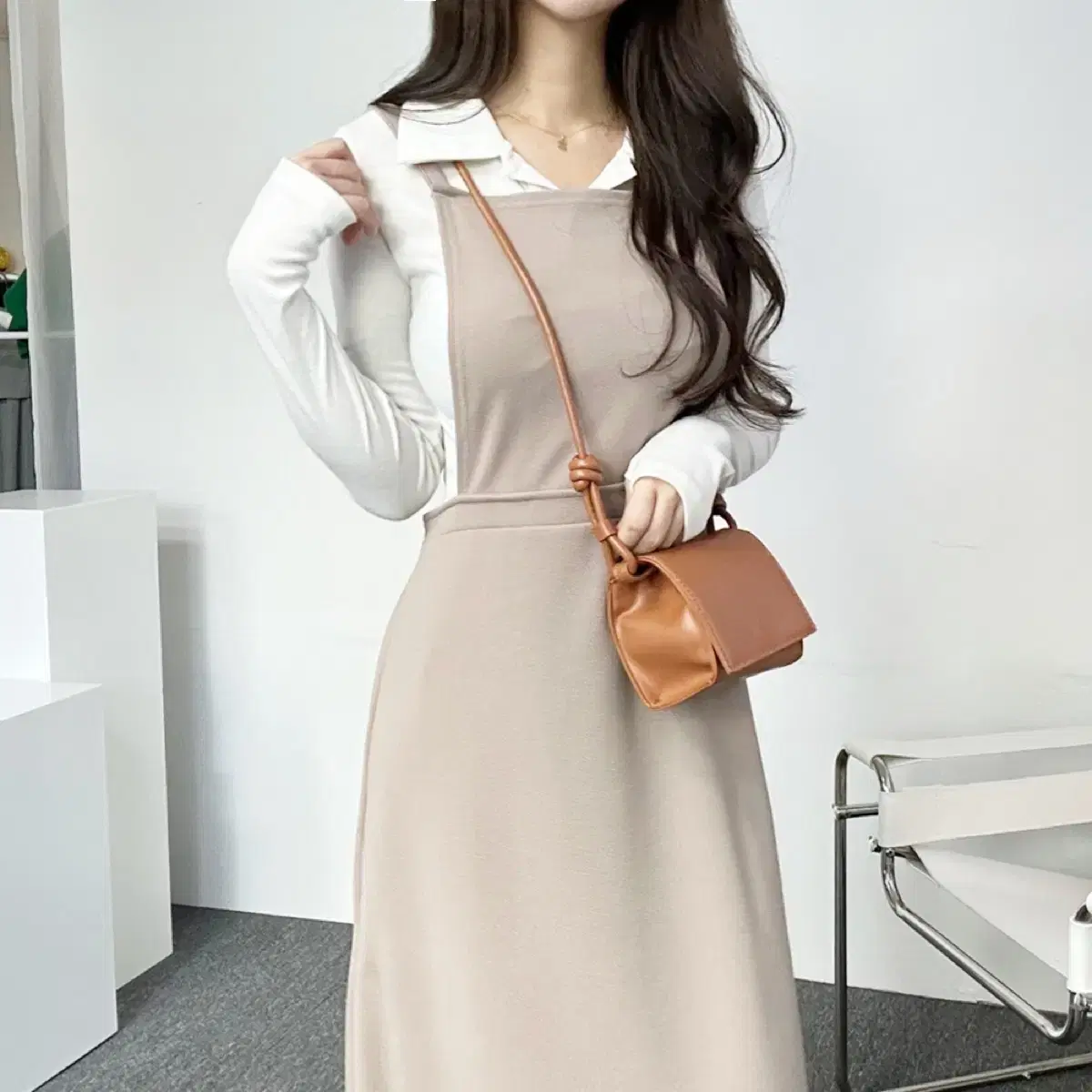 [NEW] Square neck fluffy flared long ONEPIECE beige