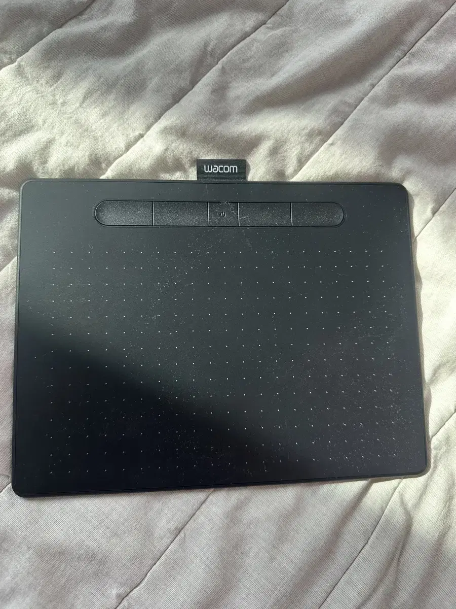 Wacom Intuus Medium Pantelette sell~.