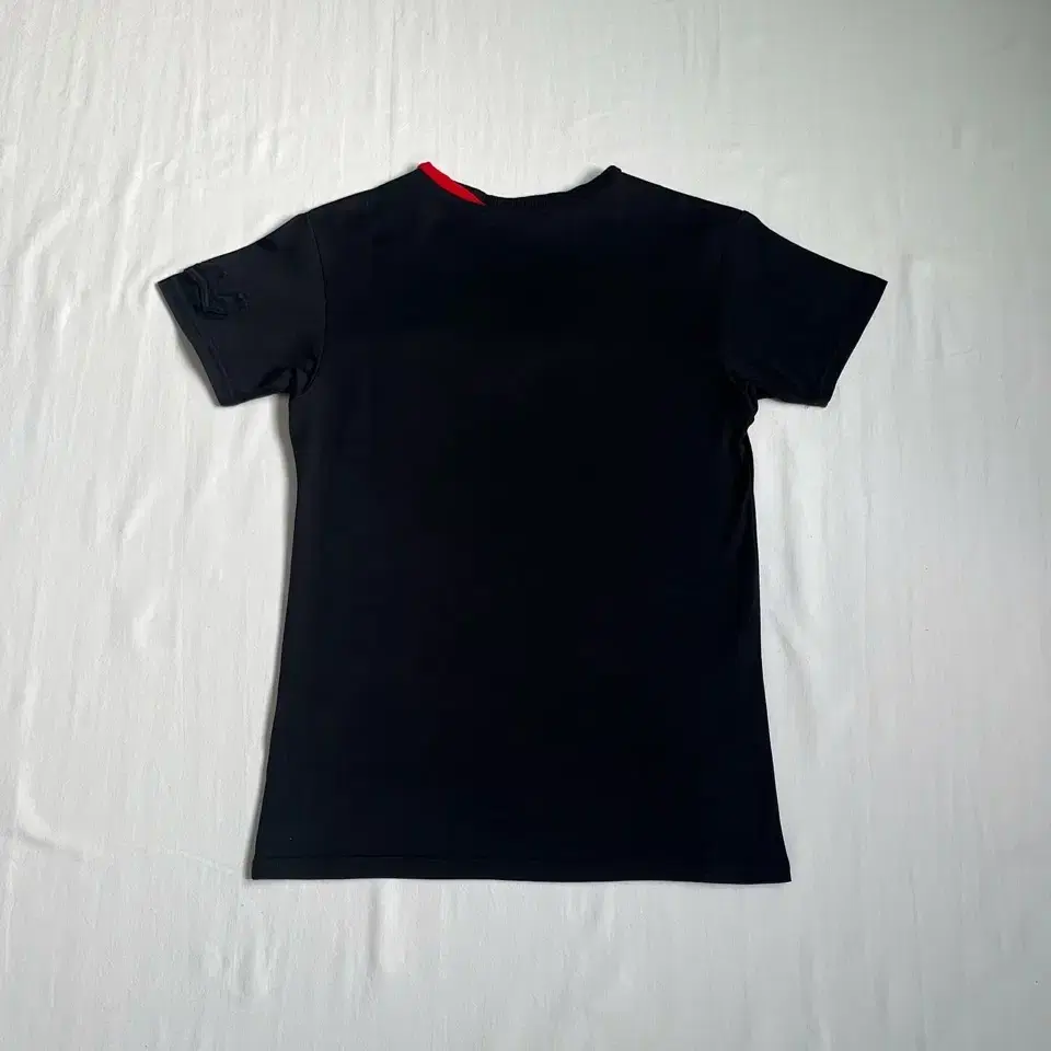 Sexprimer V-neck Cutsew