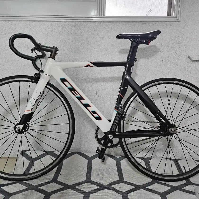 CELLO Classic Fixie 자전거 픽시 첼로픽시 옴니움크랭크셋 on Bunjang Global Site