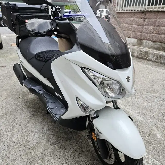 버그만 200cc 보이져 크루심 엔맥스 대차환영