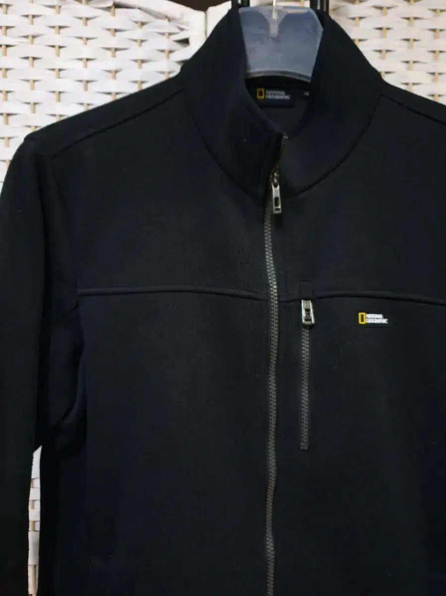 (1756) National Geographic Fleece XL