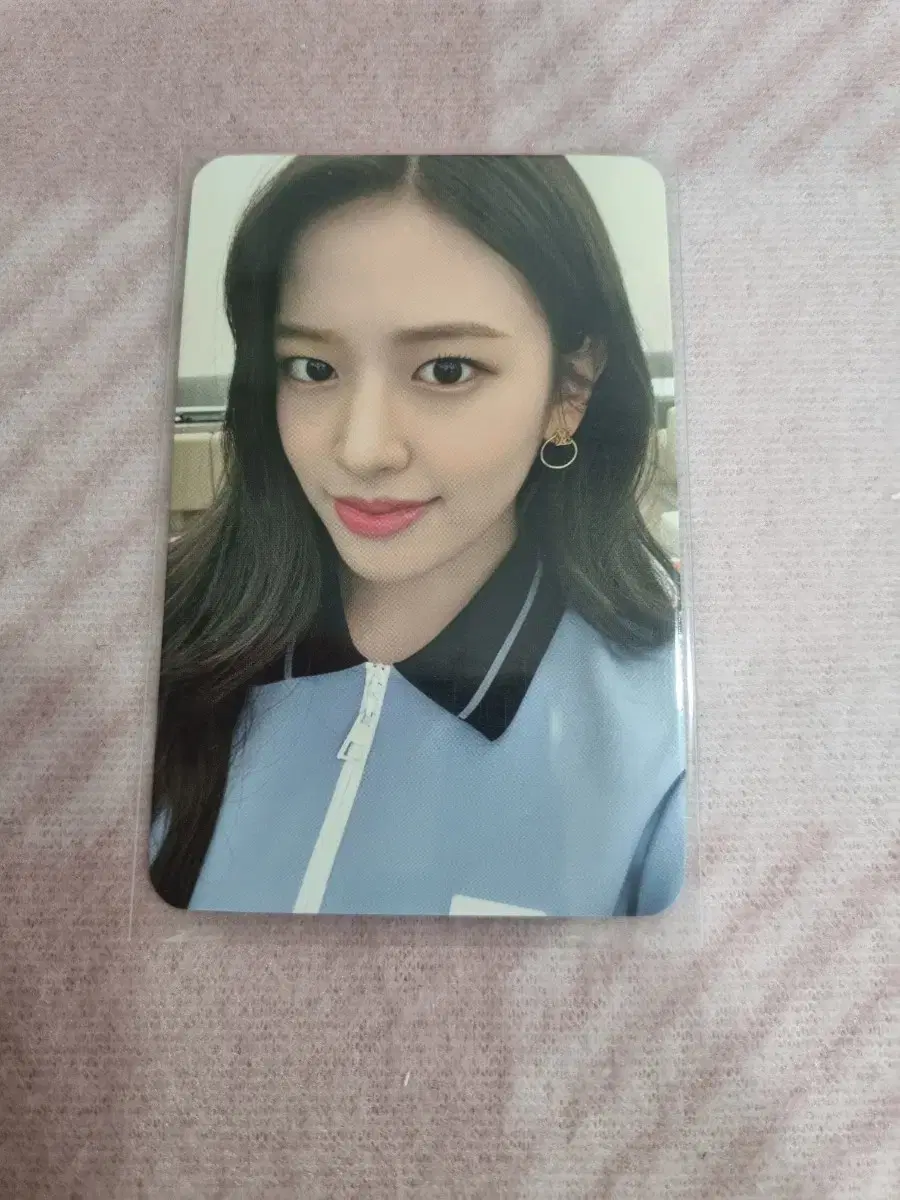 Ive ahn yujin soundwave 2nd afterlike photocard sold