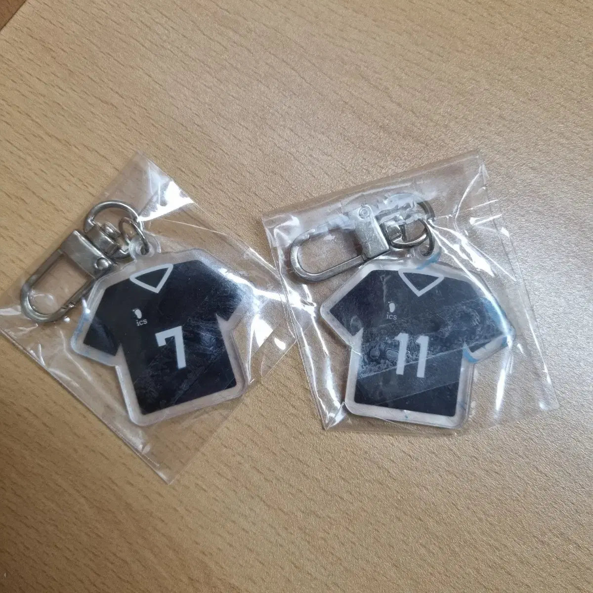 Haikyuu Inarizaki Miya Atsumu Osamu Uniform Keyring