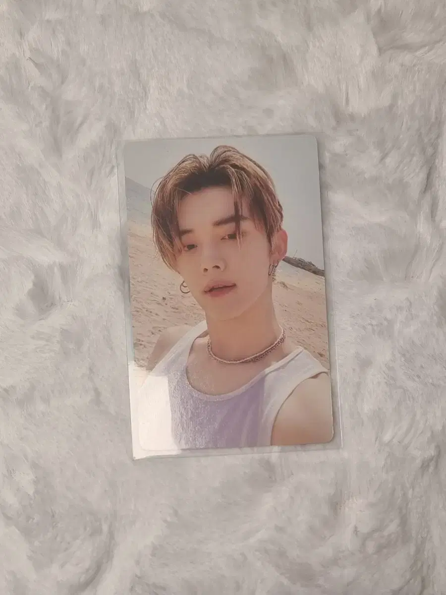 txt yeonjun Midsummer Sky Blue Photo Card Transfer