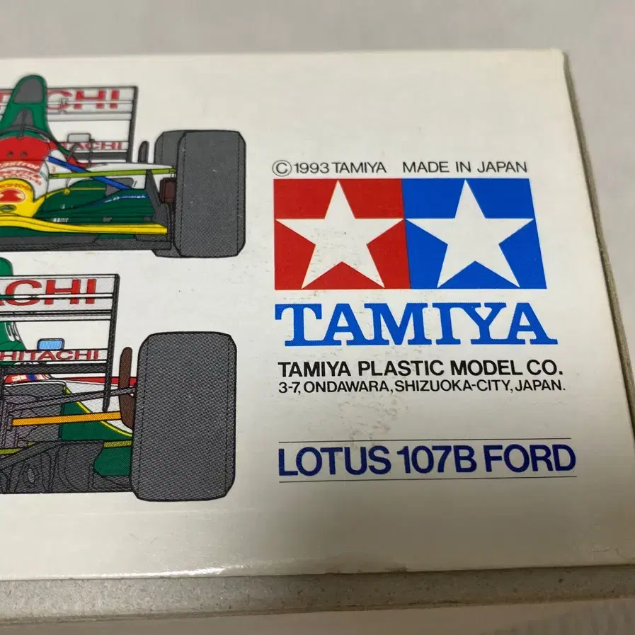 TAMIYA 1993 1/20 LOTUS 107B FORD