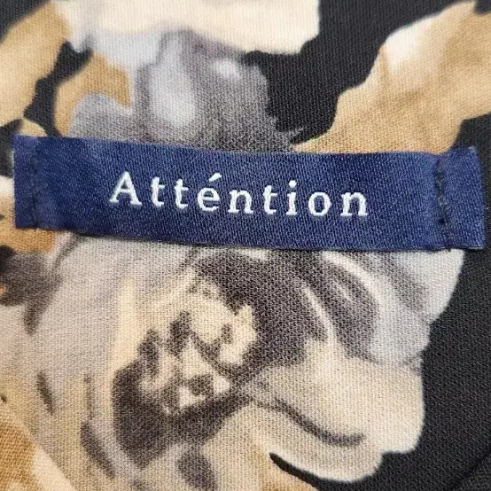 ATTENTION 롱원피스