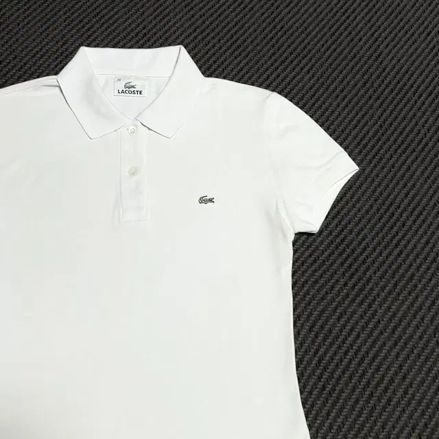 [ S ] Lacoste 라코스테 화이트 코튼 슬림핏 카라티